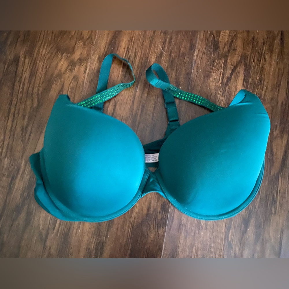 Victoria’s Secret T-Shirt Push-Up Full coverage bra 38D